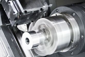 HYUNDAI WIA CNC MACHINE TOOLS L3000SY Multi-Axis CNC Lathes | Hillary Machinery (5)